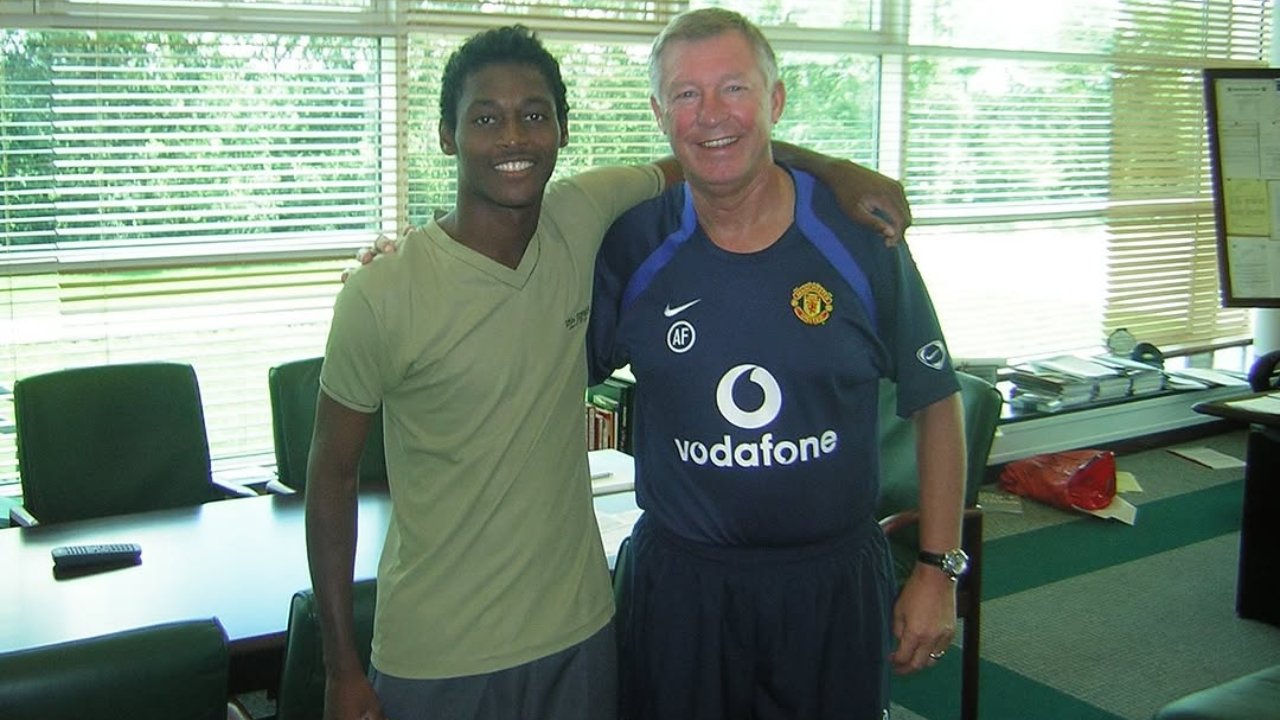 Marquinhos e Alex Ferguson no Manchester United (foto: Reprodução Instagram)