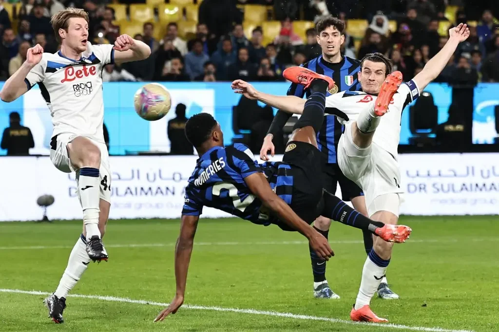 Inter de MIlão e Atalanta (foto: Fadel Senna / AFP)