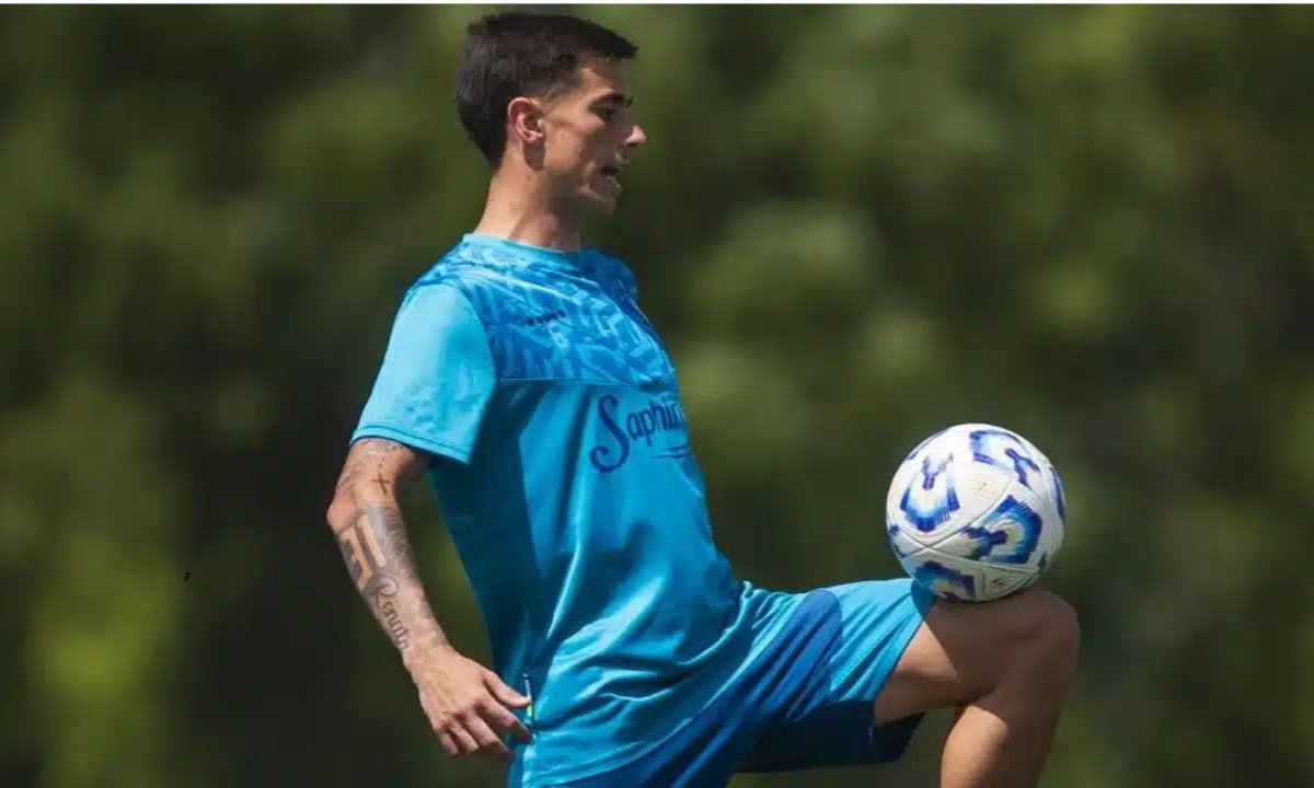 Valentin Gomez em treino do Vélez (foto: Divulgação/Vélez Sarsfield)