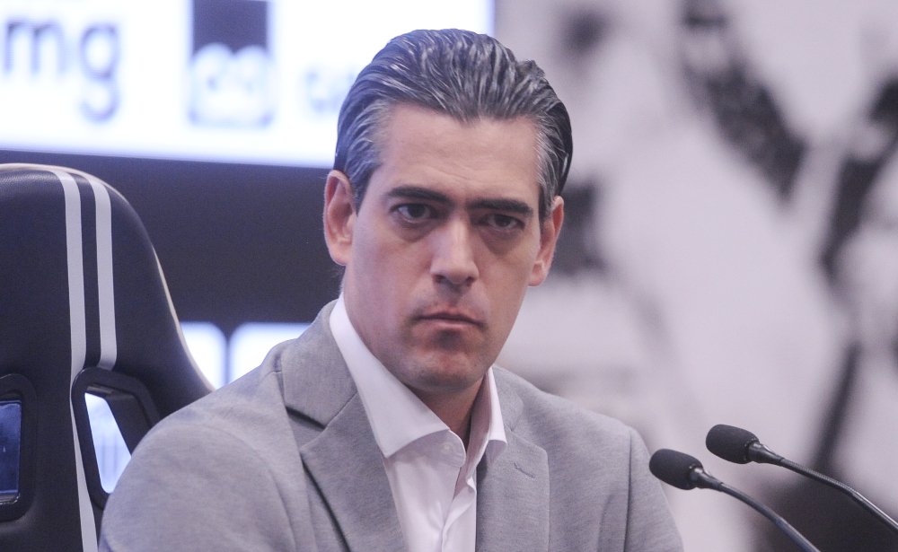 Paulo Bracks, CSO do Atlético, durante apresentação oficial na Arena MRV (foto: Alexandre Guzanshe/EM/D.A Press)