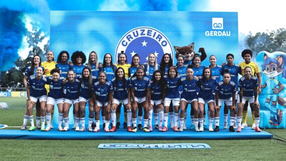 Elenco feminino do Cruzeiro para 2025 (foto: Gustavo Martins/Cruzeiro)