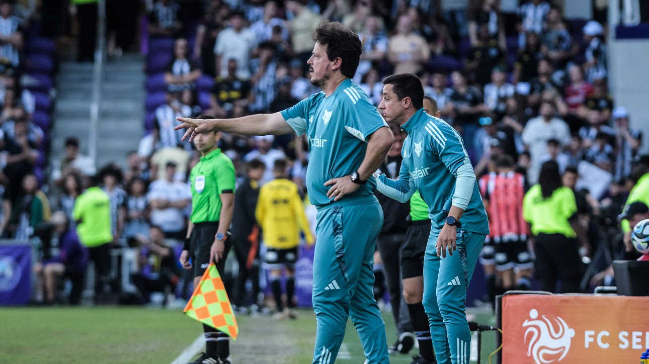 Fernando Diniz, técnico do Cruzeiro (foto: Gustavo Aleixo/Cruzeiro)
