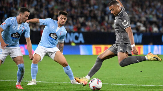 Real Madrid e Celta de Vigo se enfrentam pela Copa do Rei (foto: MIGUEL RIOPA/AFP)