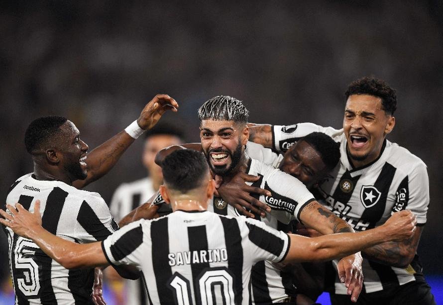 Elenco do Botafogo (foto: Daniel RAMALHO / AFP)