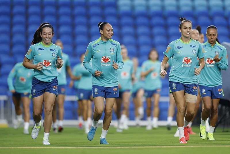 Seleção Brasileira Feminina em treino (foto: Rafael Ribeiro/CBF)