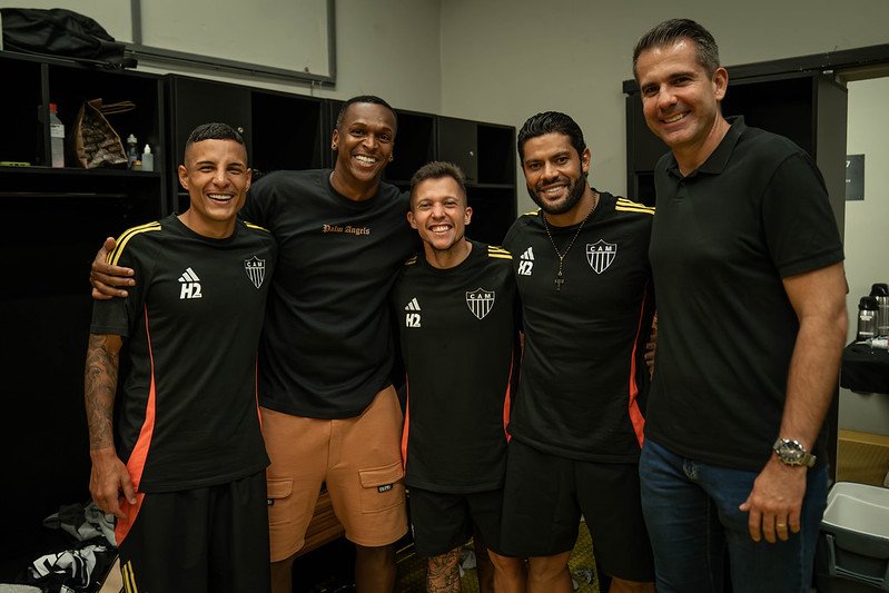 Arana, Jô, Bernard, Hulk e Victor são ídolos do Atlético (foto: Pedro Souza / Atlético)