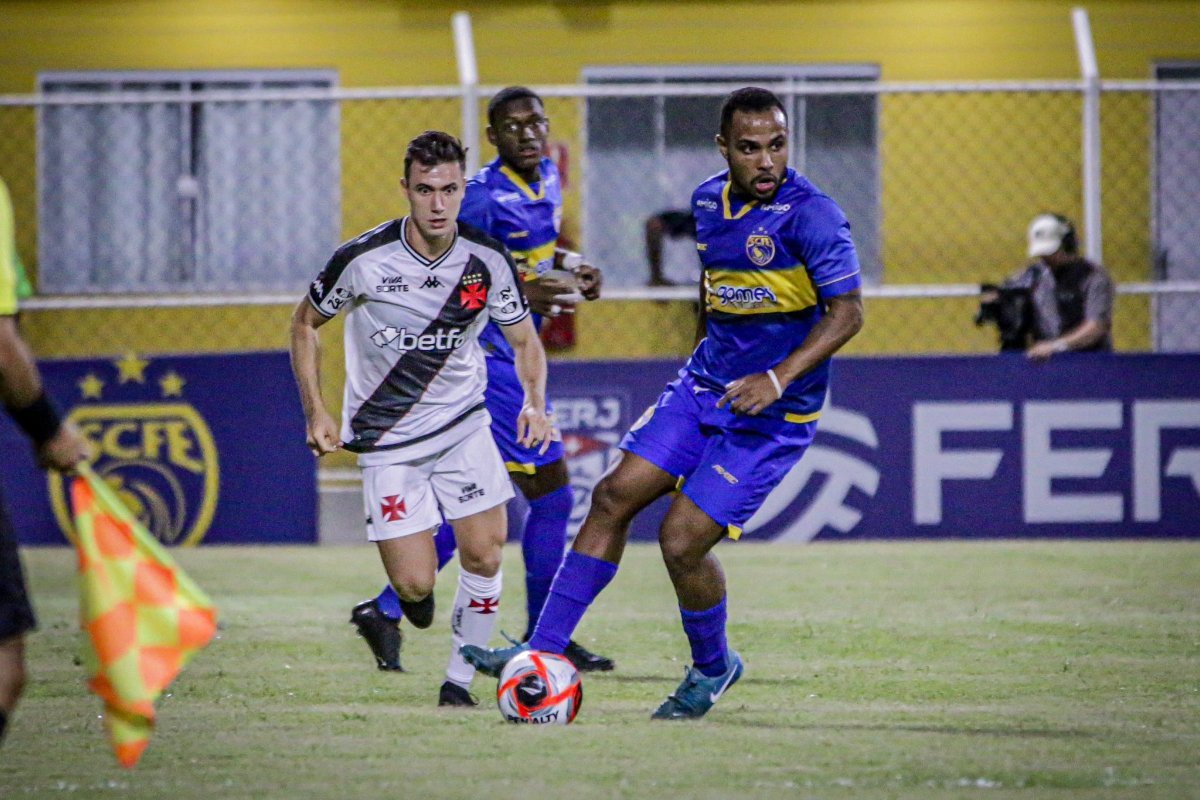 Lance de Vasco x Sampaio Corrêa (foto: Jhonatan Jeferson / Sampaio Corrêa)