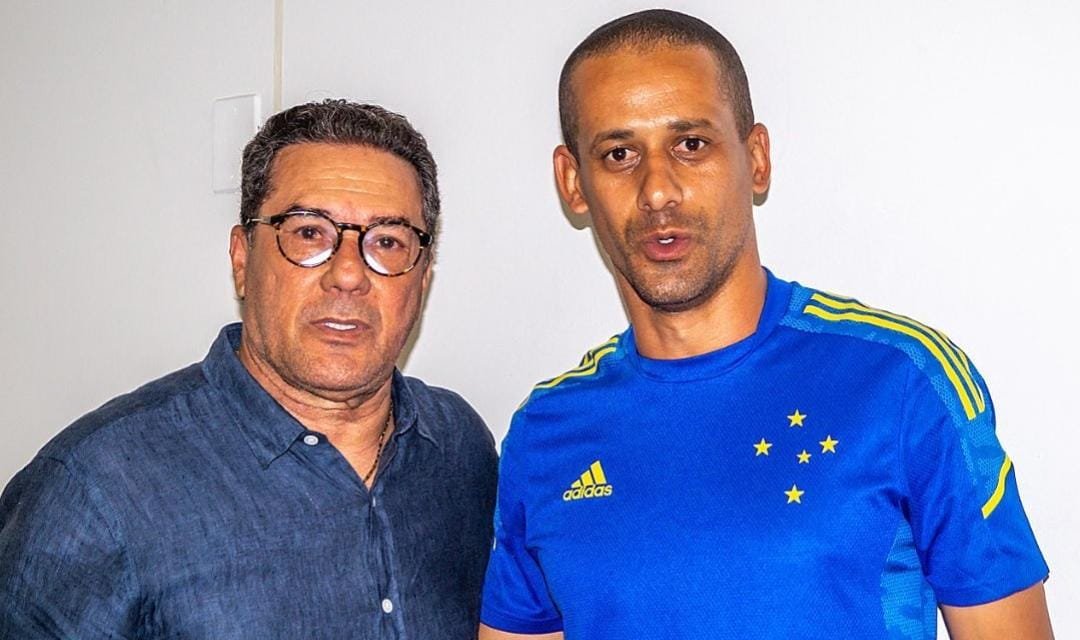 Vanderlei Luxemburgo e Wendel foram campeões pelo Cruzeiro em 2003 (foto: Arquivo pessoal)