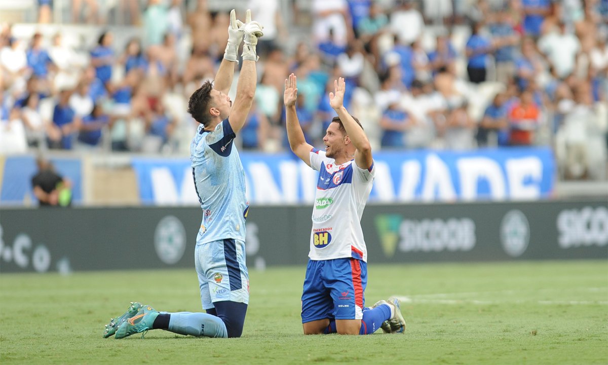 Betim empatou com o Cruzeiro em pleno Mineirão (foto: Alexandre Guzanshe/EM/D.A Press)