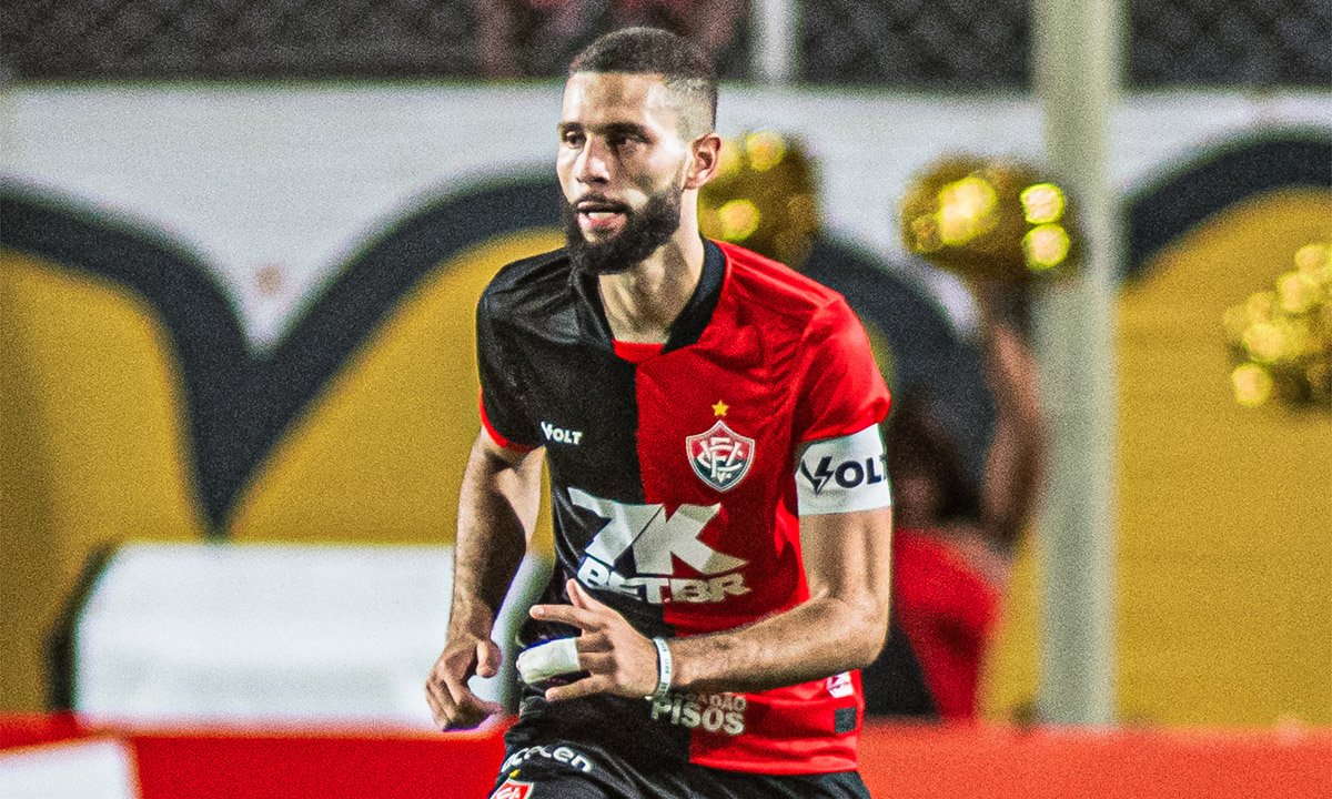 Wagner Leonardo foi capitão do Vitória (foto: Victor Ferreira/EC Vitória/Divulgação)