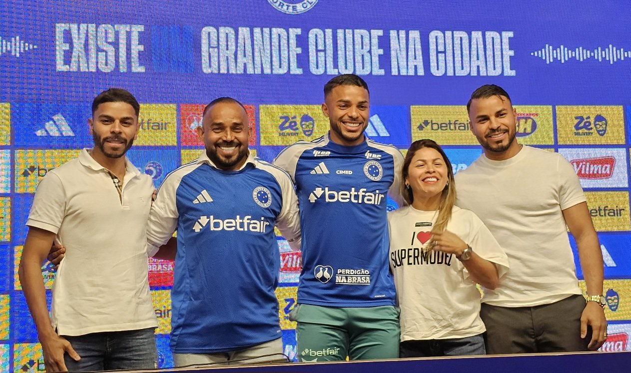 Wanderson e família no Cruzeiro (foto: João Victor Pena/No Ataque)