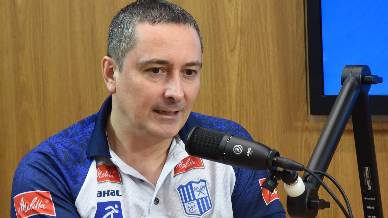 Nicola Negro, treinador do time feminino de vôlei do Minas Tênis Clube (foto: Gladyston Rodrigues/EM/D.A Press)