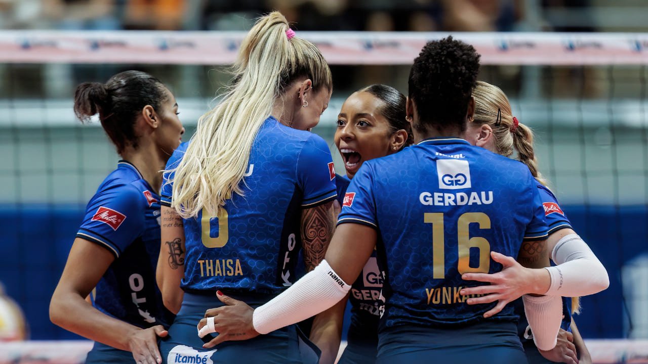 Time feminino de vôlei do Minas (foto: Hedgard Moraes/Minas Tênis Clube)