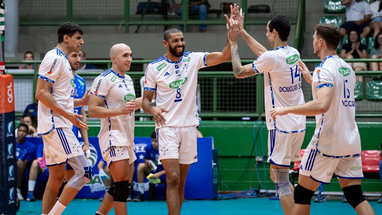 Time masculino de vôlei do Cruzeiro (foto: Agência i7/Cruzeiro)