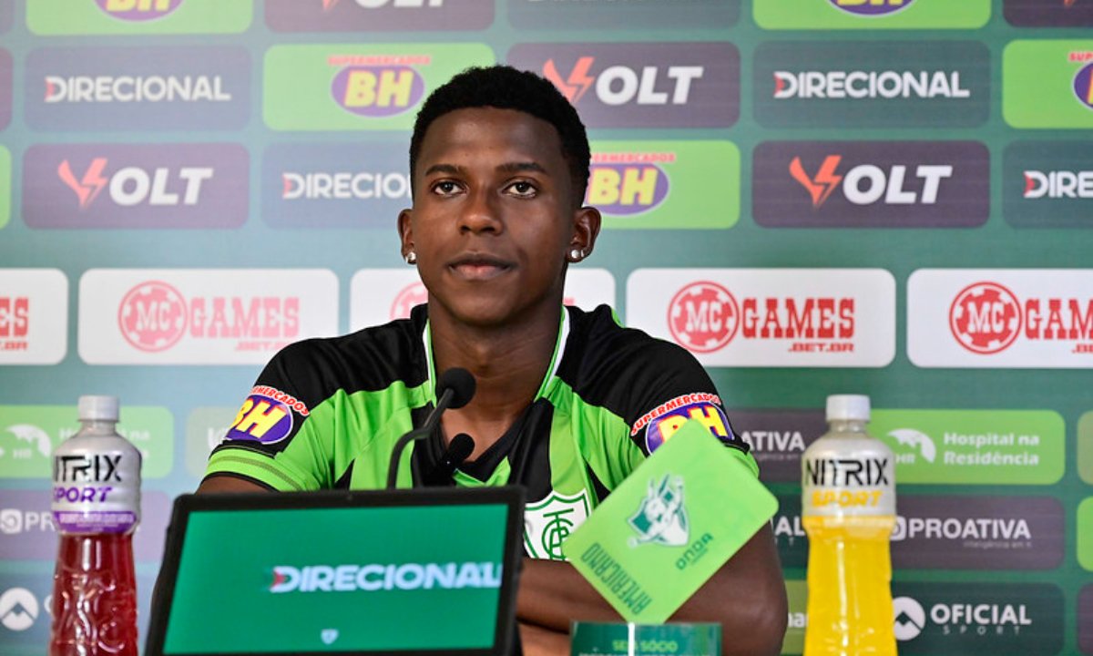 Jhosefer é reforço do América para a temporada 2025 (foto: Mourão Panda/América)