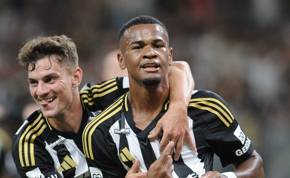 Alisson comemora último gol pelo Atlético diante do Manaus, no Mineirão (foto: Alexandre Guzanshe/EM/D.A Press)