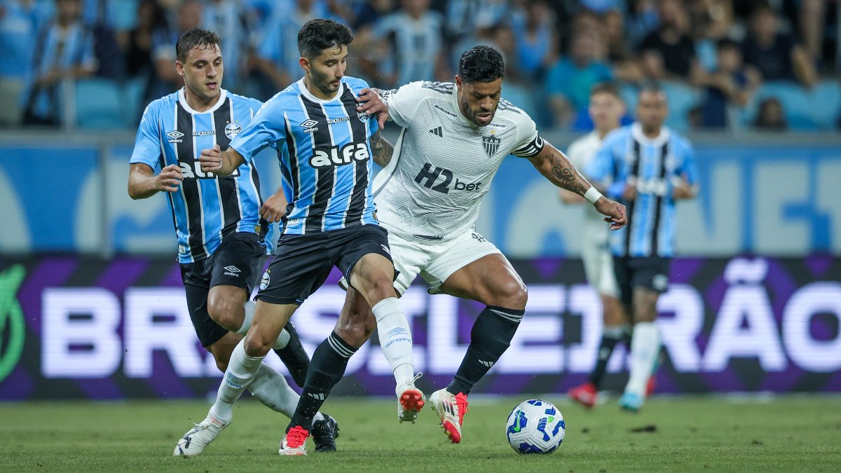 Hulk em ação durante derrota do Atlético para o Grêmio (foto: Pedro Souza/Atlético)