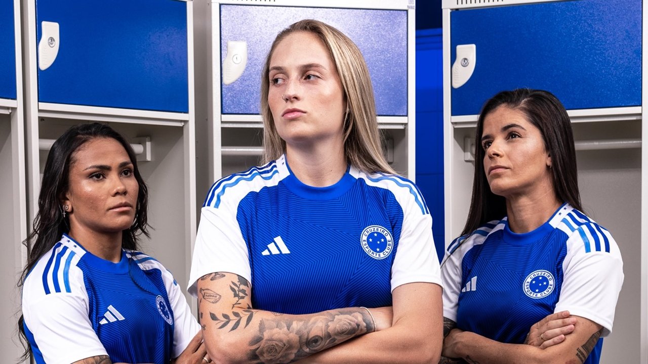 Elenco feminino do Cruzeiro (foto: Divulgação)