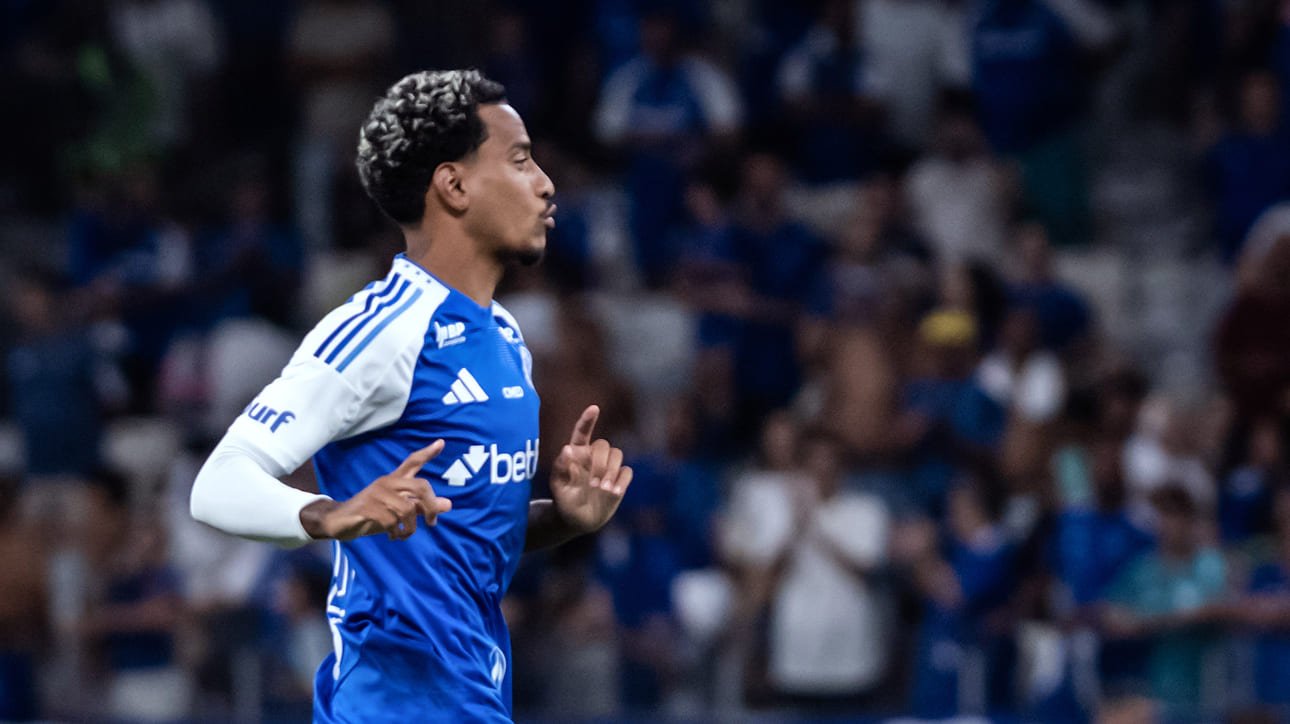 Matheus Pereira, meio-campista do Cruzeiro, no Mineirão (foto: Gustavo Aleixo/Cruzeiro)