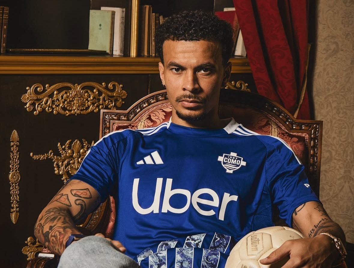 Foto de anúncio de Dele Alli pelo Como 1907 (foto: Como 1907/Divulgação)