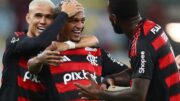 Jogadores do Flamengo comemorando (foto: Adriano Fontes/Flamengo)