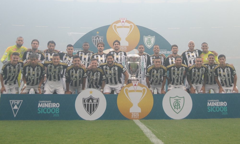 Elenco do Atlético antes da final contra o América (foto: Alexandre Guzanshe/EM/DA.Press)