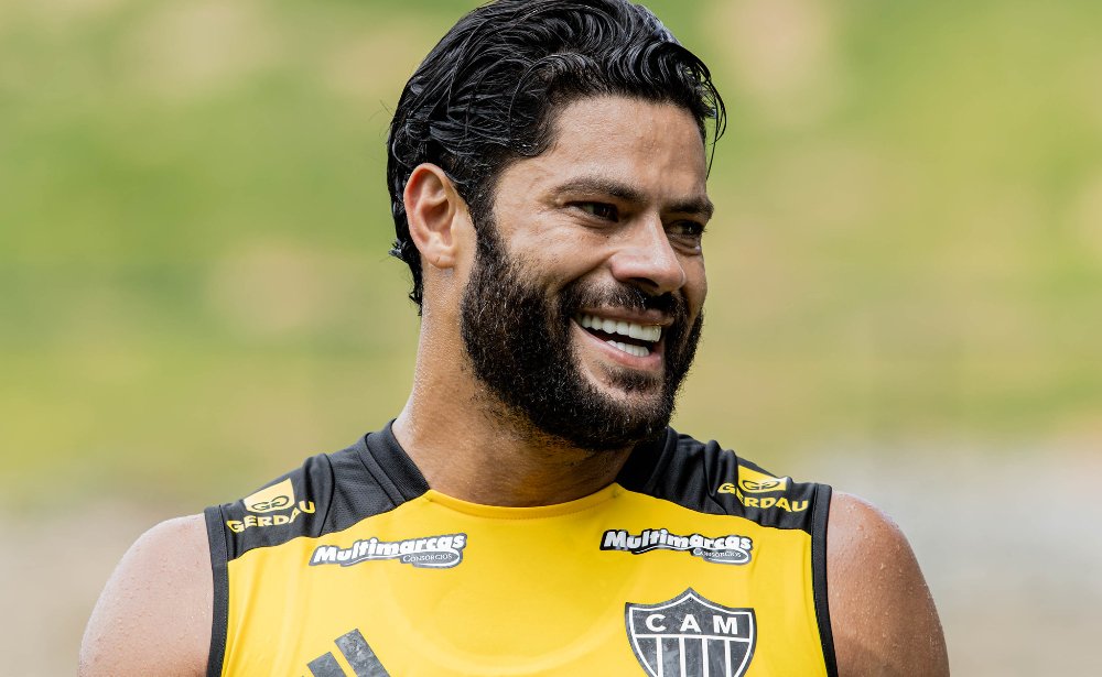 Hulk durante treino do Atlético na Cidade do Galo (21/3) (foto: Pedro Souza/Atlético)