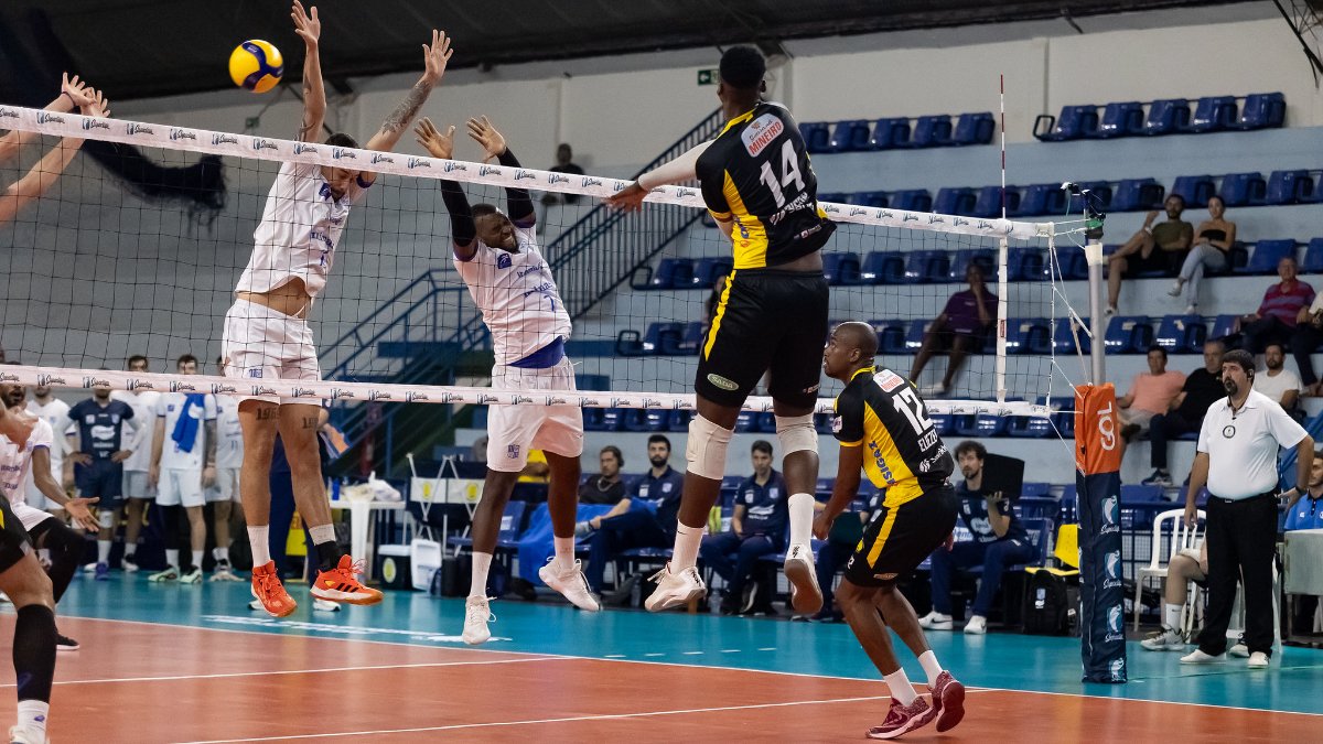 Minas e Praia se enfrentam na Superliga Masculina de Vôlei (foto: Bruno Cunha/Praia Clube)