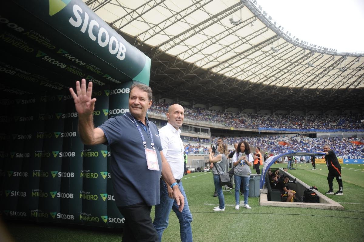 Pedrinho se declarou à torcida do Cruzeiro (foto: Alexandre Guzanshe/EM/D.A Press)