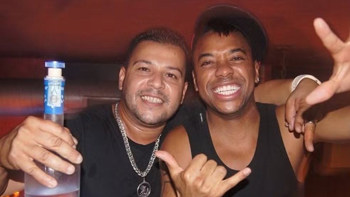 Rudney Gomes ao lado de Robinho (foto: Reprodução)