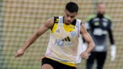 Fausto Vera durante treino do Atlético na Cidade do Galo (foto: Pedro Souza/Atlético)