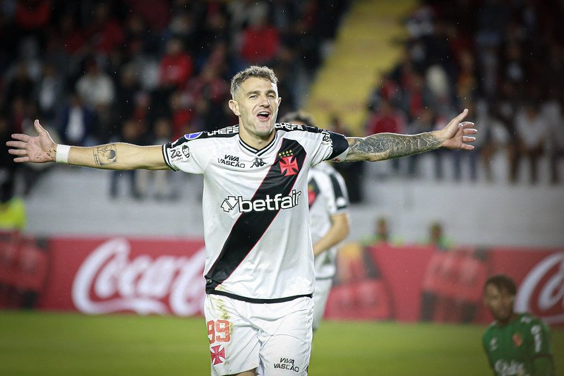 Vegetti, atacante do Vasco (foto: Matheus Lima/Vasco.)