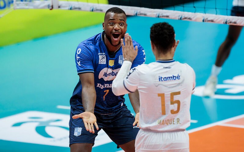 Paulo foi o destaque do jogo (foto: Hedgard Moraes/Minas Tênis Clube)