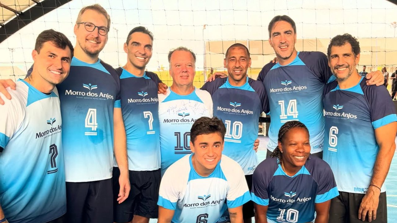 Rezende (influenciador), André Heller, Giba, Rodrigo Ferro (empresário), Nikolas Ferreira Serginho, Rodrigão, Formiga e Maurício (foto: Reprodução Instagram do Giba)