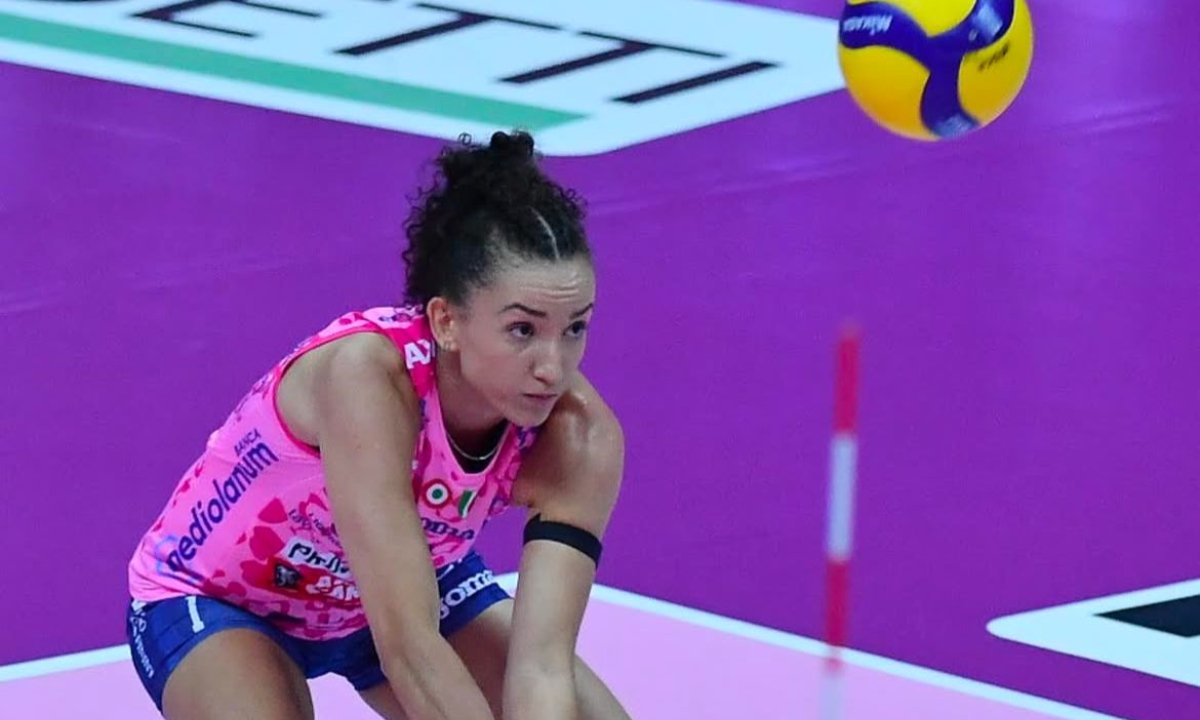 Gabi Guimarães defende o Conegliano, da Itália (foto: Divulgação/Conegliano)