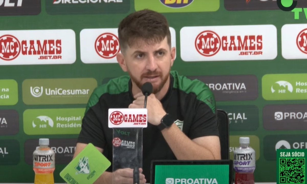 William Batista, técnico do América (foto: Mourão Panda/América)