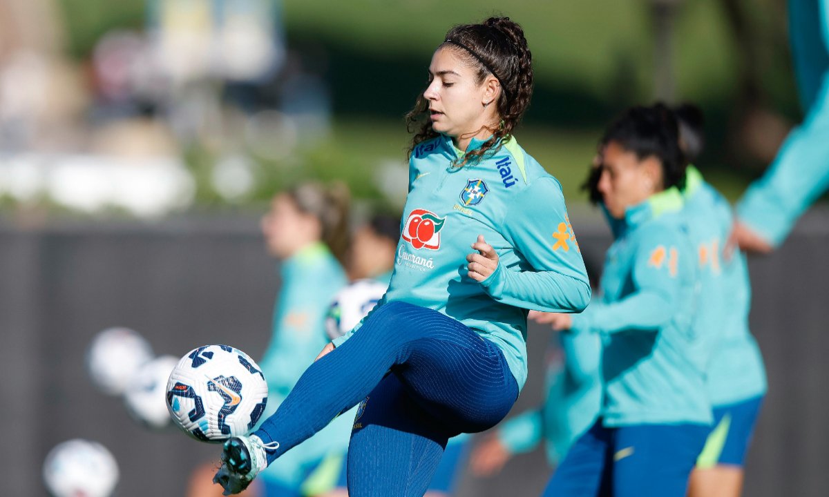Angelina, meio-campista da Seleção Brasileira (foto: Divulgação/CBF)