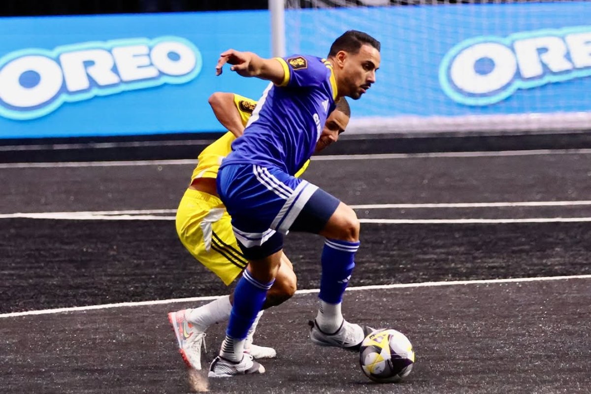 Lance do jogo entre Funkbol e G3X pela Kings League Brasil (foto: Divulgação / G3X)