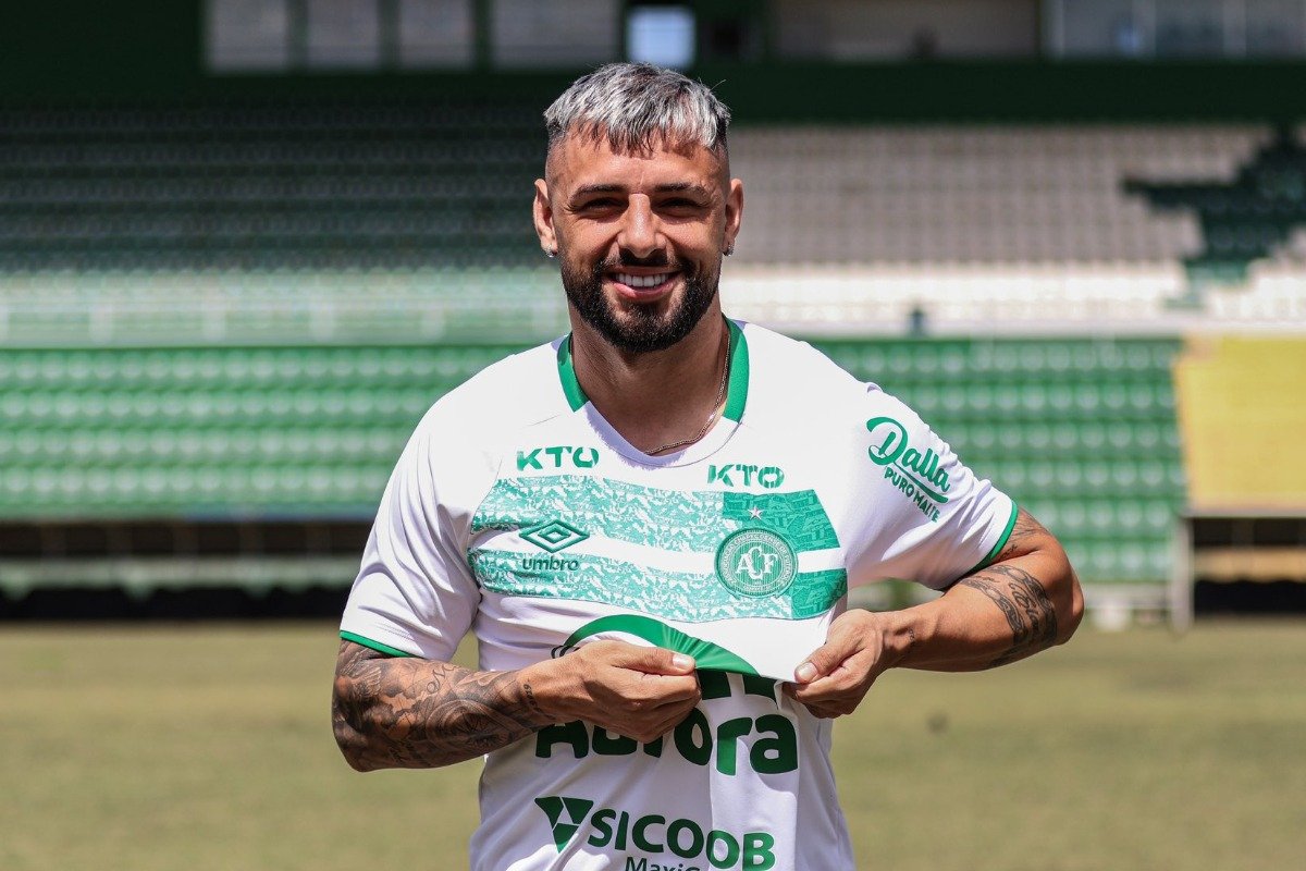Jorge Jiménez, volante da Chapecoense (foto: Julliana Paulino/ACF)