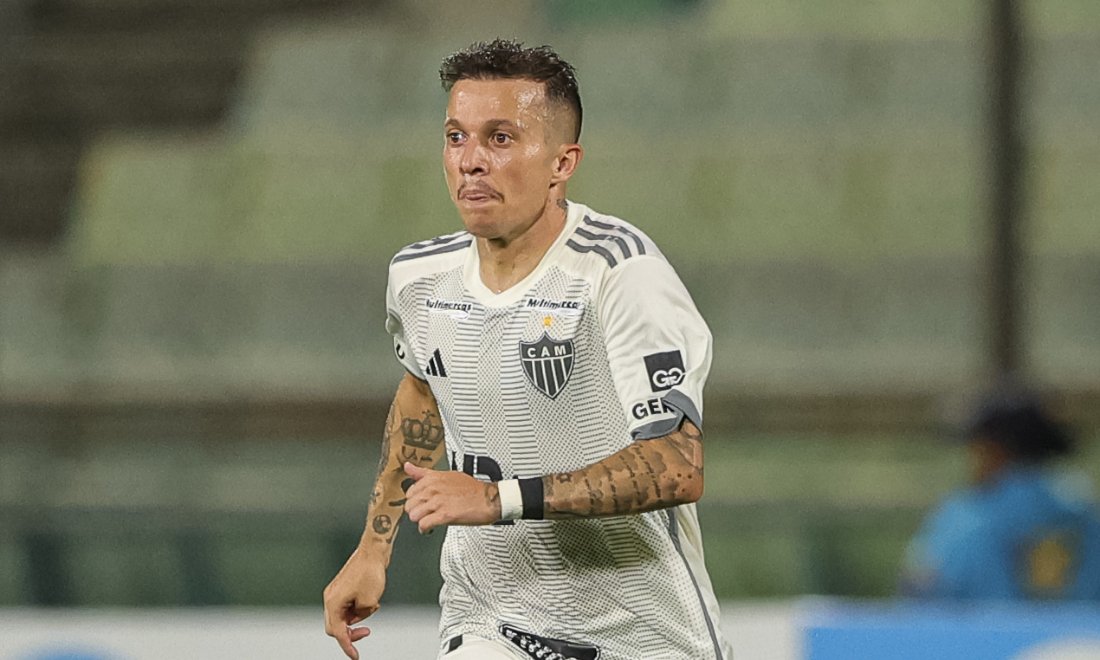 Bernard durante Caracas 1 x 1 Atlético (foto: Pedro Souza/Atlético)