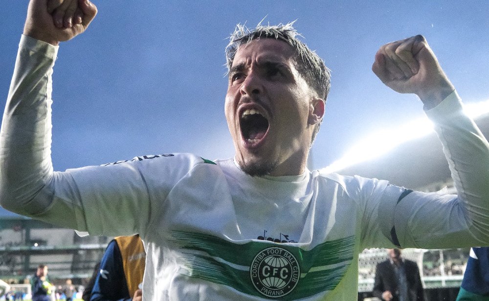 Coritiba venceu o Vila Nova em estreia na Série B (foto: JP Pacheco/Coritiba)