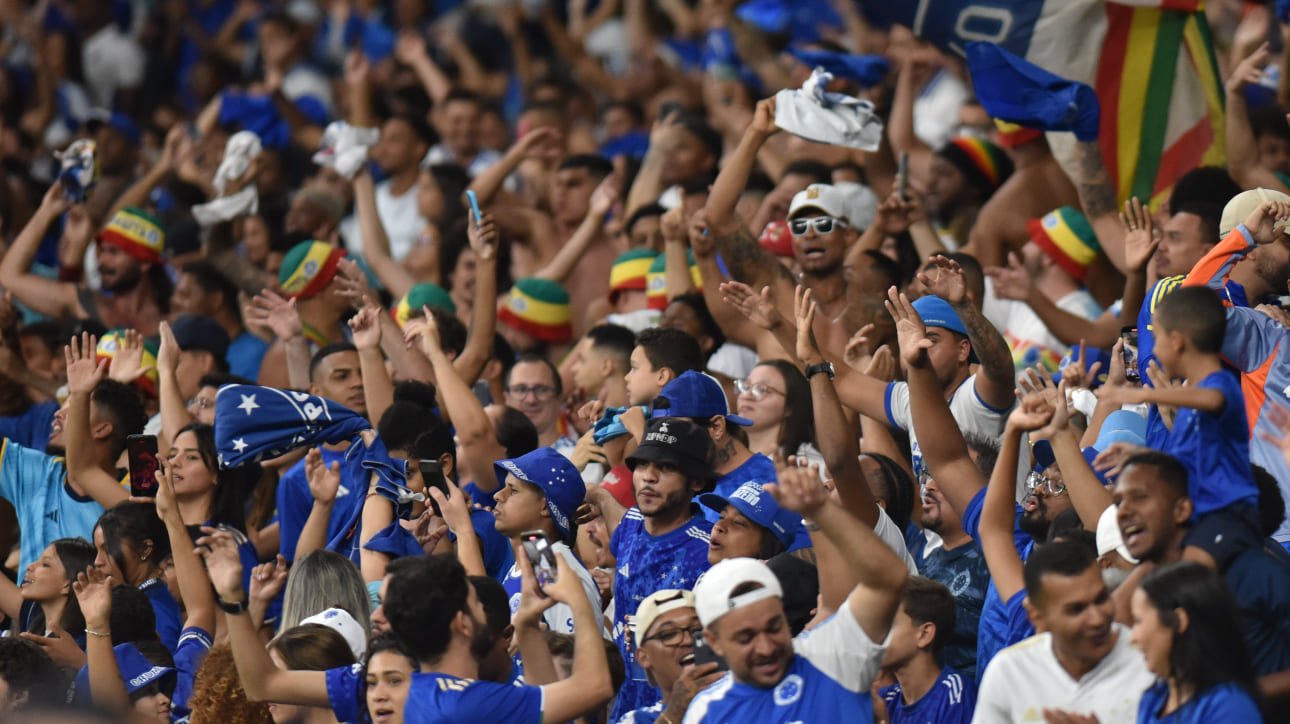 Torcida do Cruzeiro no Mineirão (foto: Ramon Lisboa/EM/D.A Press)