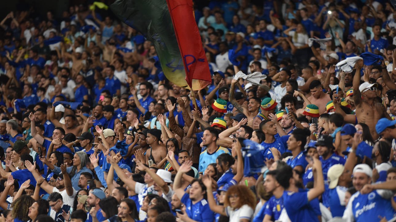 Torcida do Cruzeiro no Mineirão (foto: Ramon Lisboa/EM/D.A. Press)