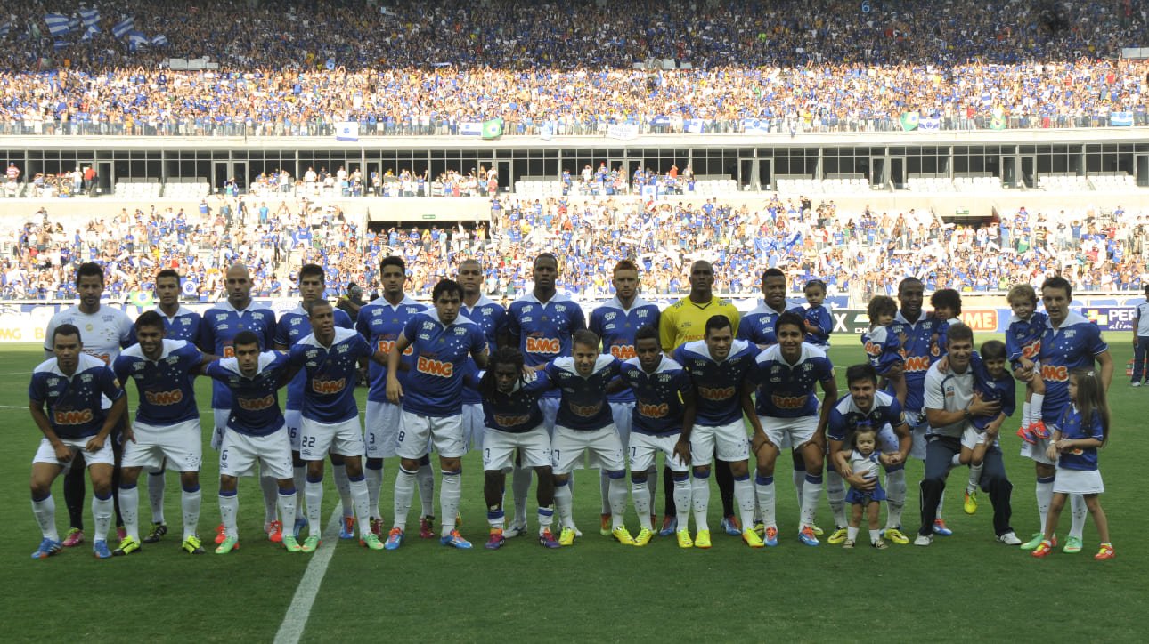 Jogadores do Cruzeiro campeões do Campeonato Brasileiro de 2014 (foto: Rodrigo Clemente/EM/D.A Press)