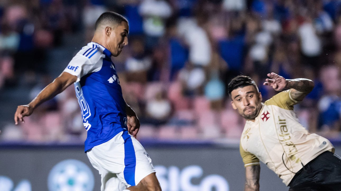 Christian, volante do Cruzeiro, em lance de gol sobre o Vasco (foto: Gustavo Aleixo/Cruzeiro)