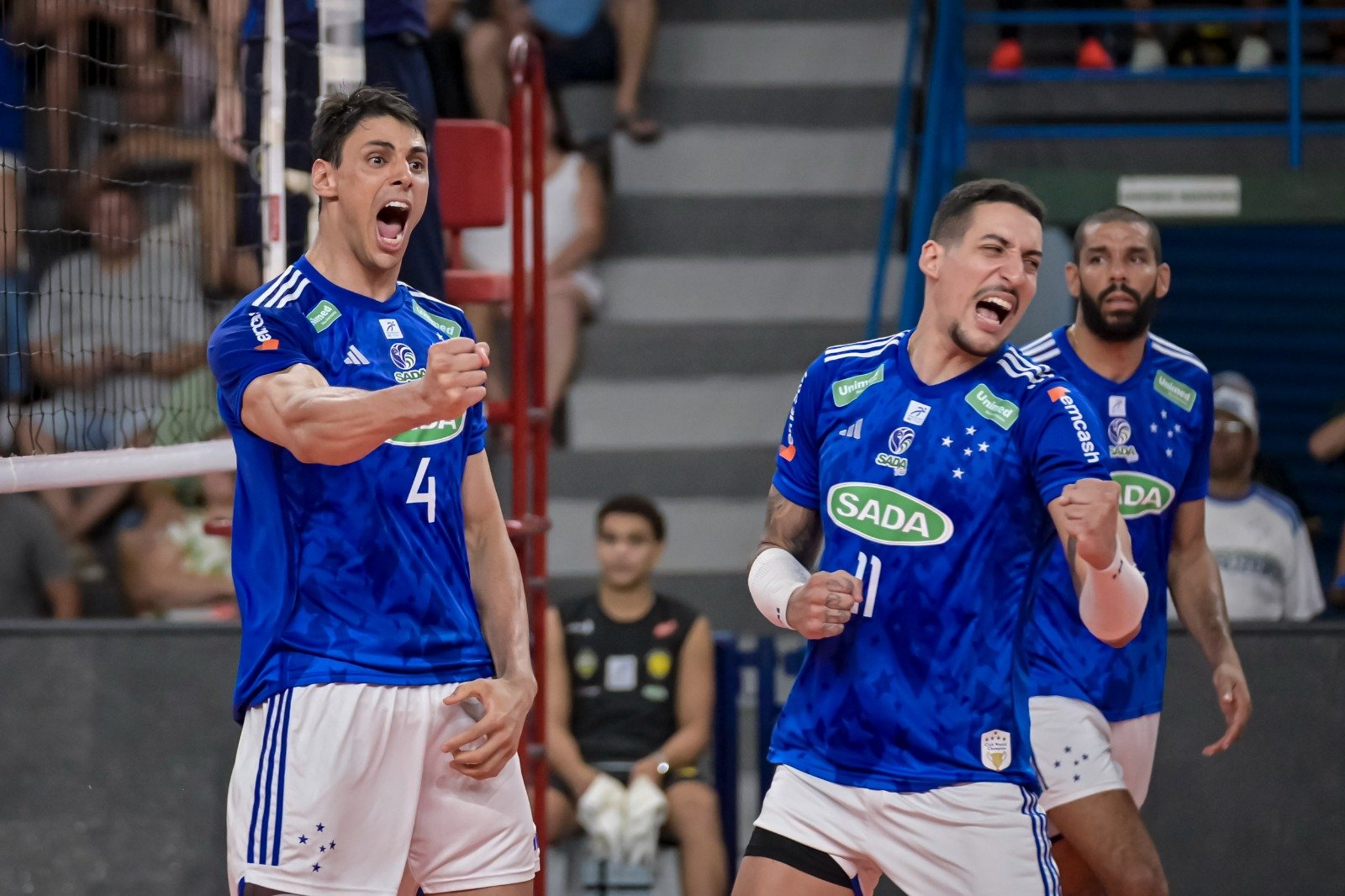 Jogadores do Cruzeiro em quadra (foto: Agência i7/Sada Cruzeiro)
