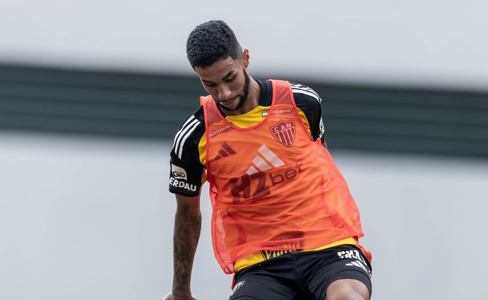 David Kauã durante treinamento do Atlético em Caracas, na Venezuela (22/4) (foto: Pedro Souza/Atlético)