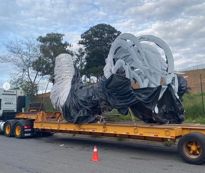 Galo de oito metros de altura será instalado na esplanada Arena MRV (foto: Reprodução/Arena MRV)