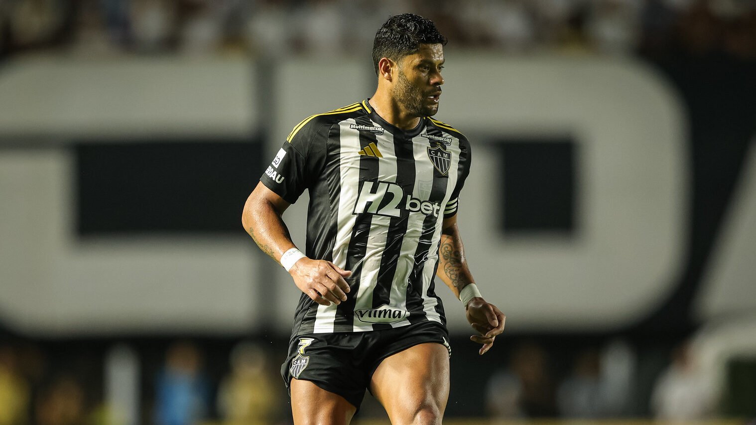 Hulk em ação pelo Atlético contra o Santos (foto: Pedro Souza/Atlético)