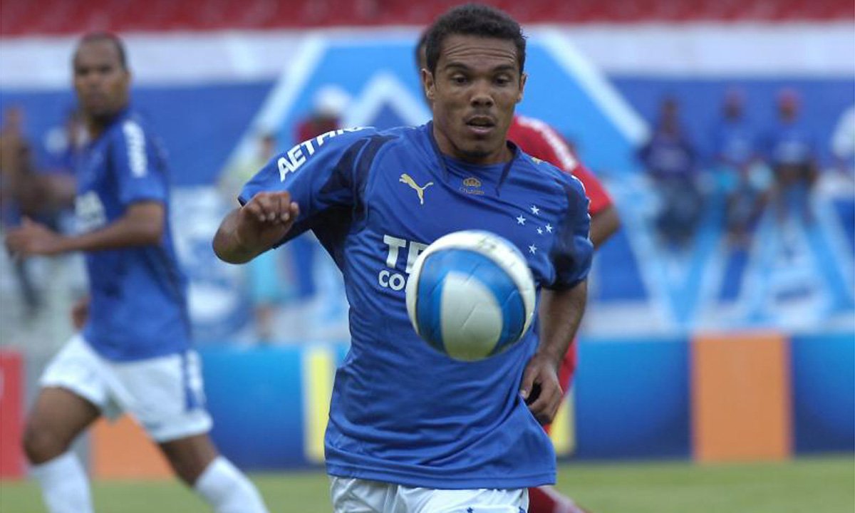 Leandro Domingues, ex-jogador do Cruzeiro, morreu aos 41 anos (foto: Emmanuel Pinheiro/Estado de Minas - 02/12/2007)
